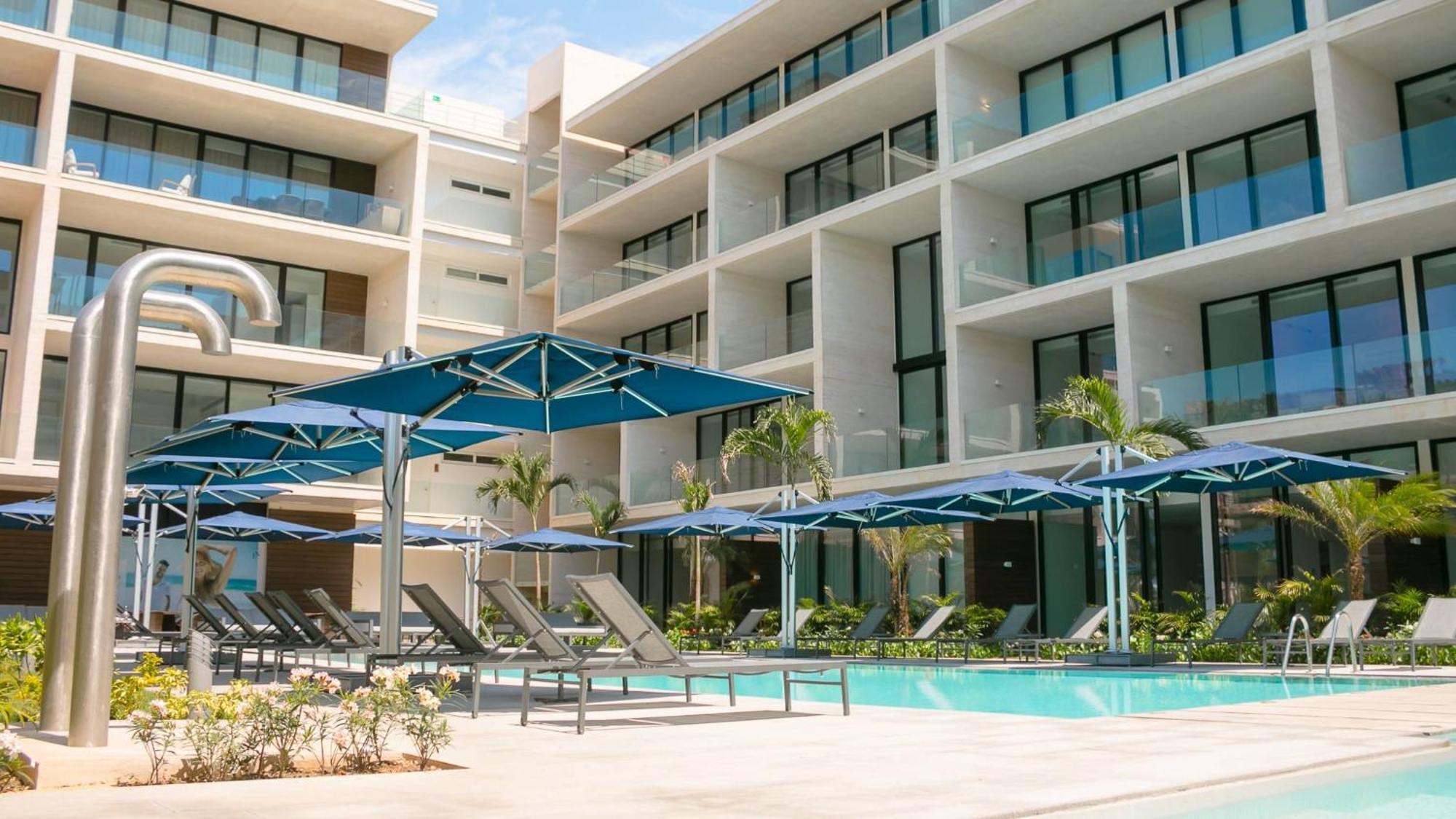 Oceana Luxury Walk To And Day Club * Playa del Carmen