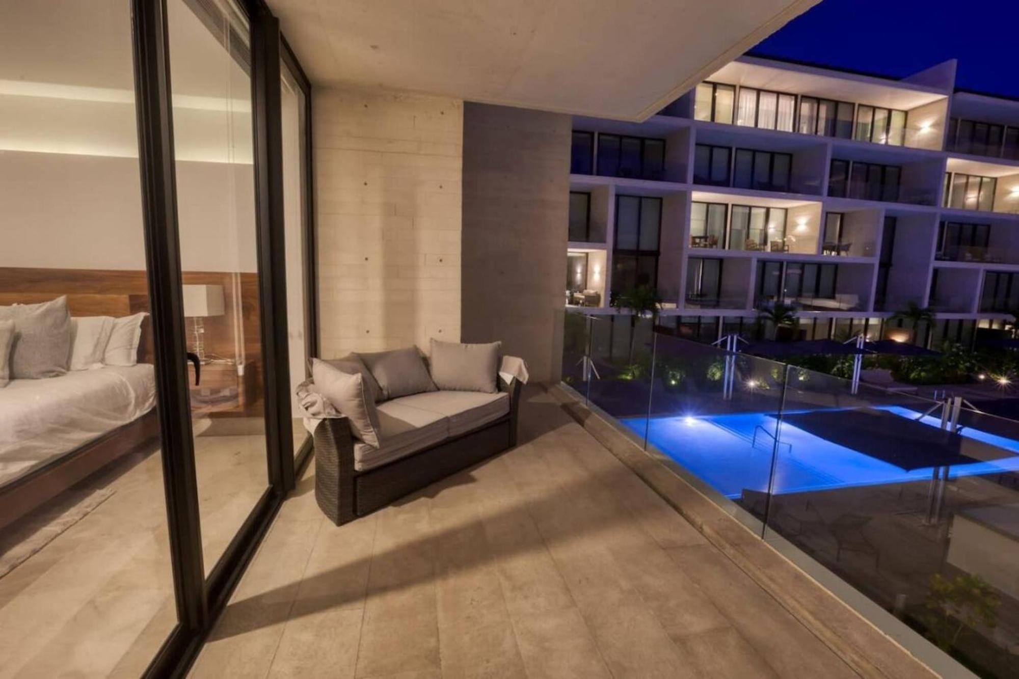 Oceana Luxury Walk To And Day Club * Playa del Carmen